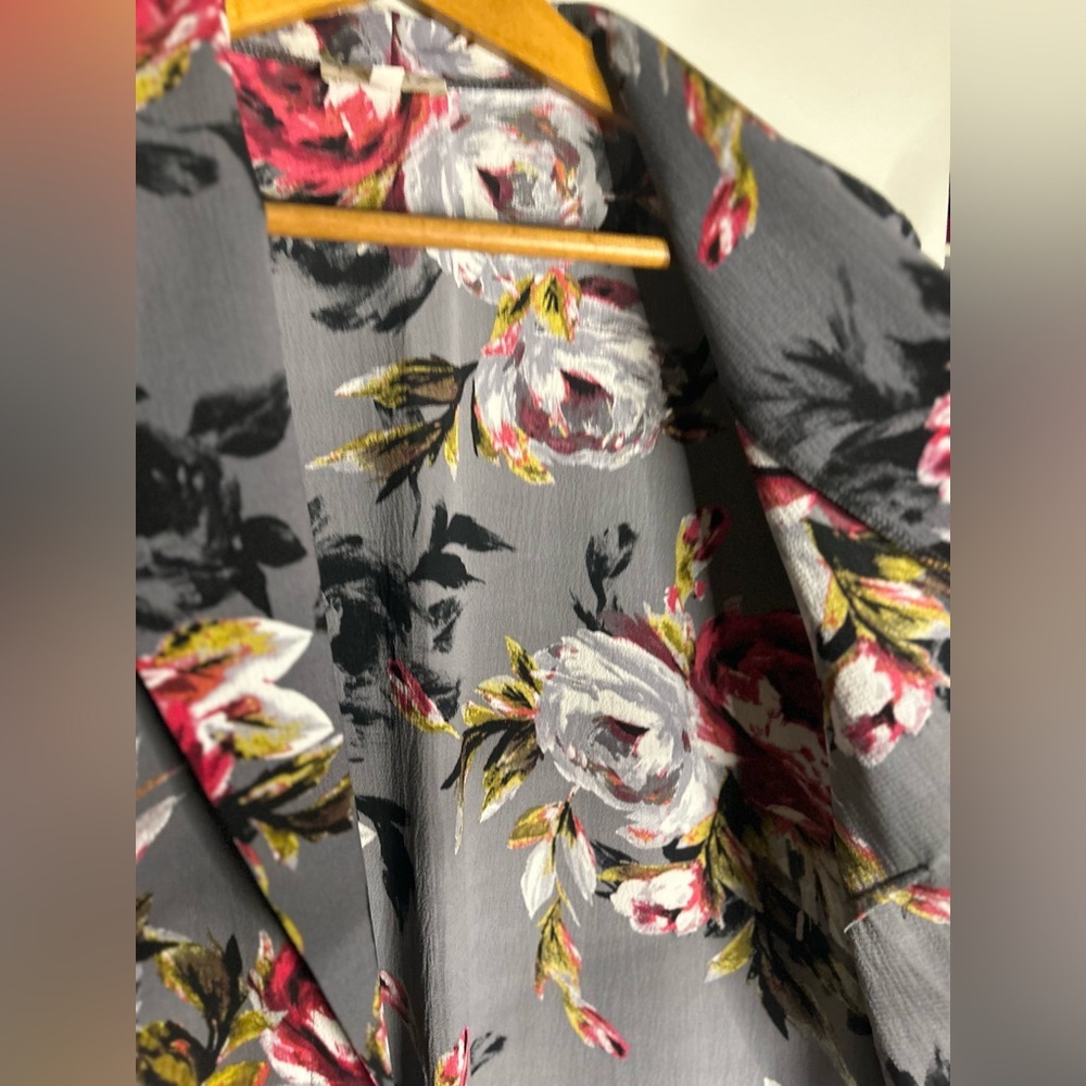 ✌️4 for $20✌️ Laura cardigan duster - Picture 5 of 10